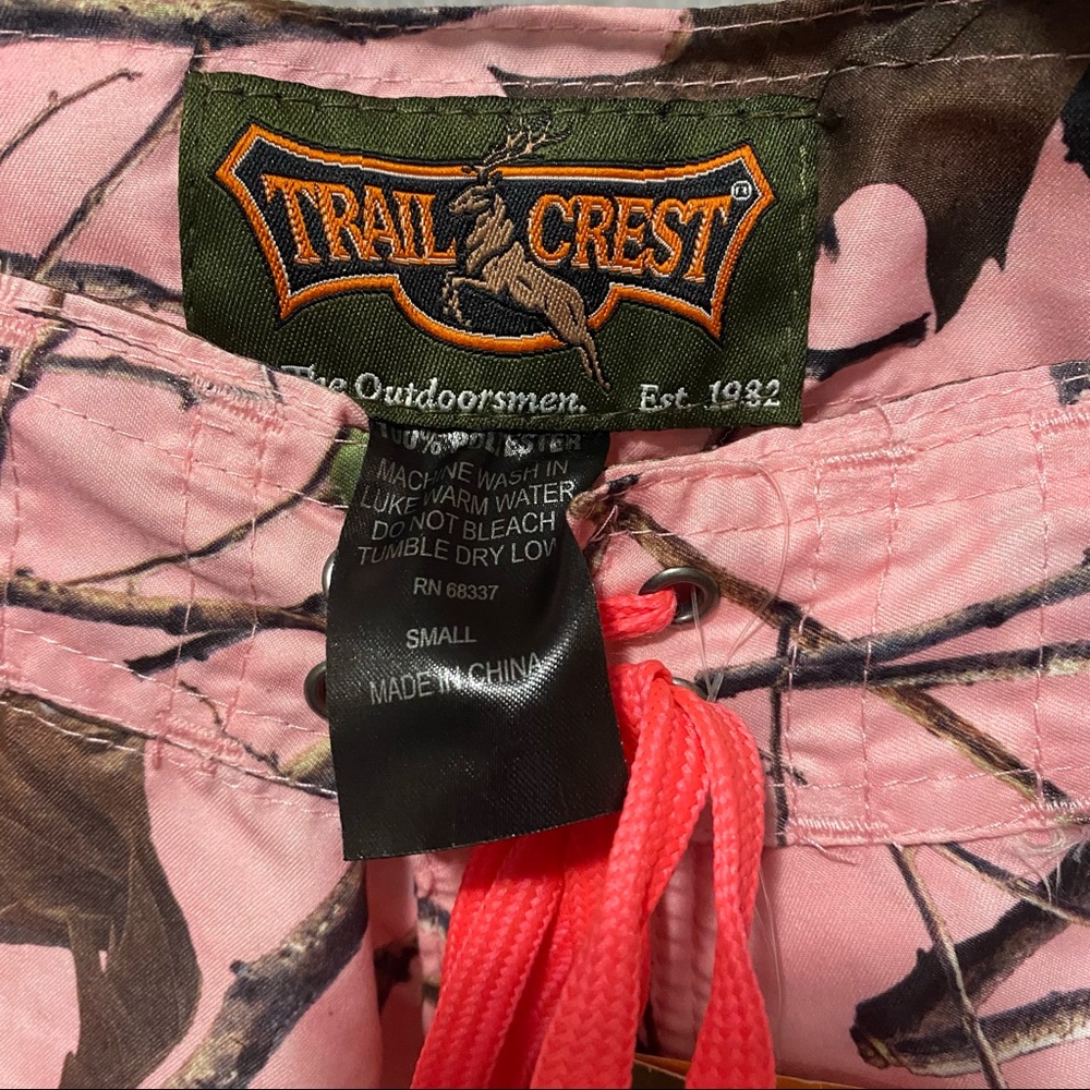 Trail Crest Outdoors Shorts View 4